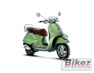 2009 Vespa GTV 250ie photo